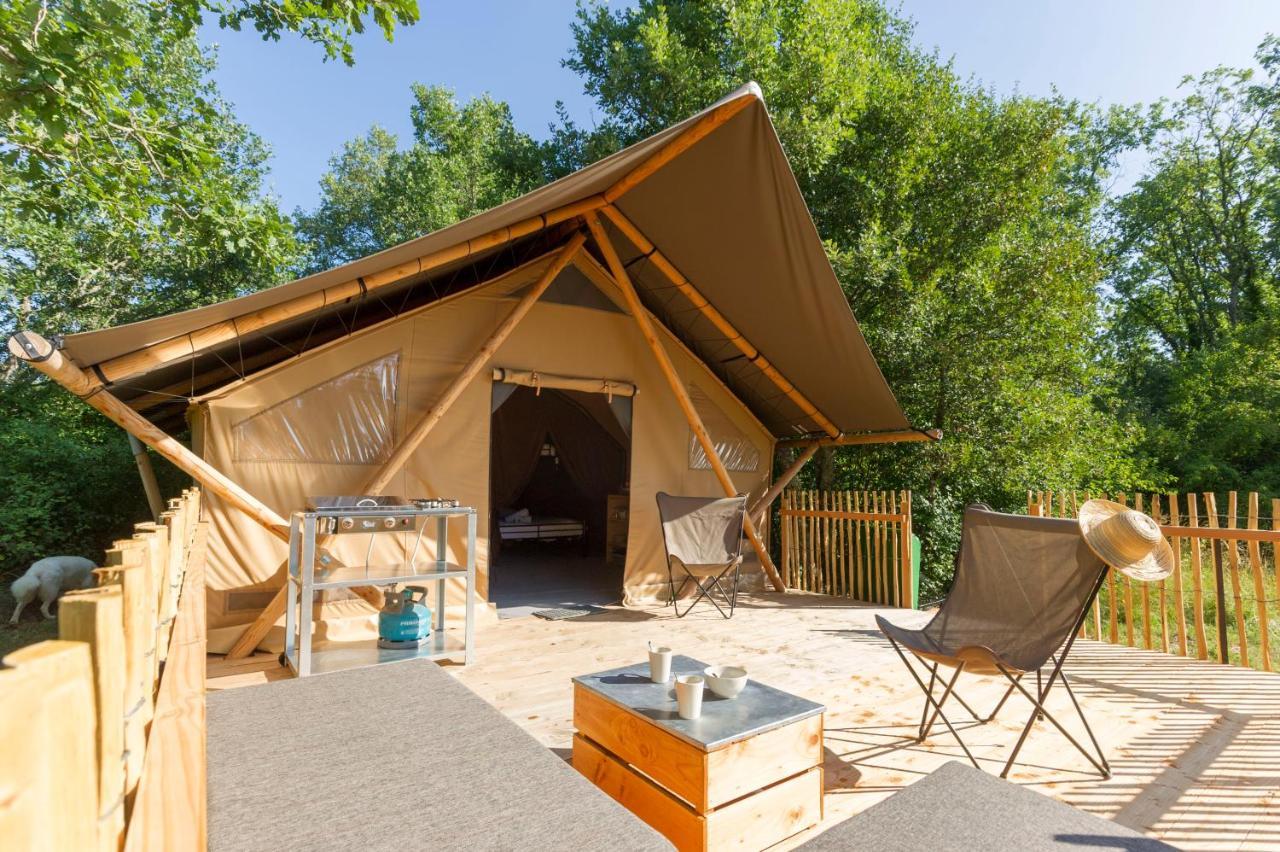 Village Huttopia Lanmary Antonne-et-Trigonant Kamer foto
